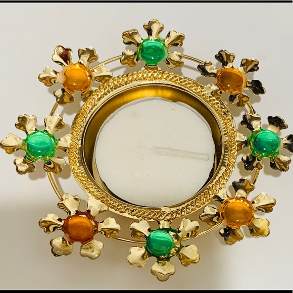 Tealight Candleholder made with alloy and metal - Picture 1 of 6